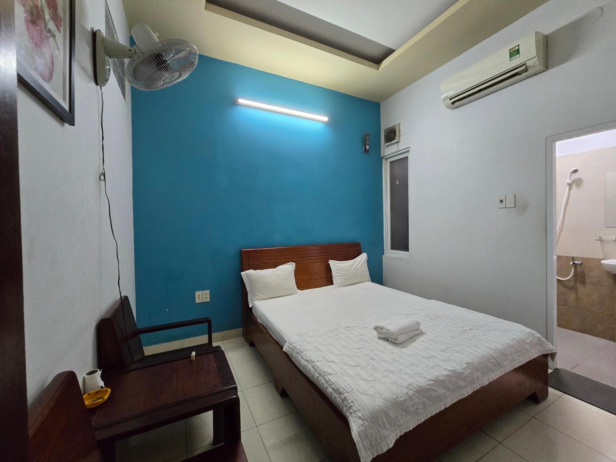 Motel Ha Long Long Binh Exteriör bild